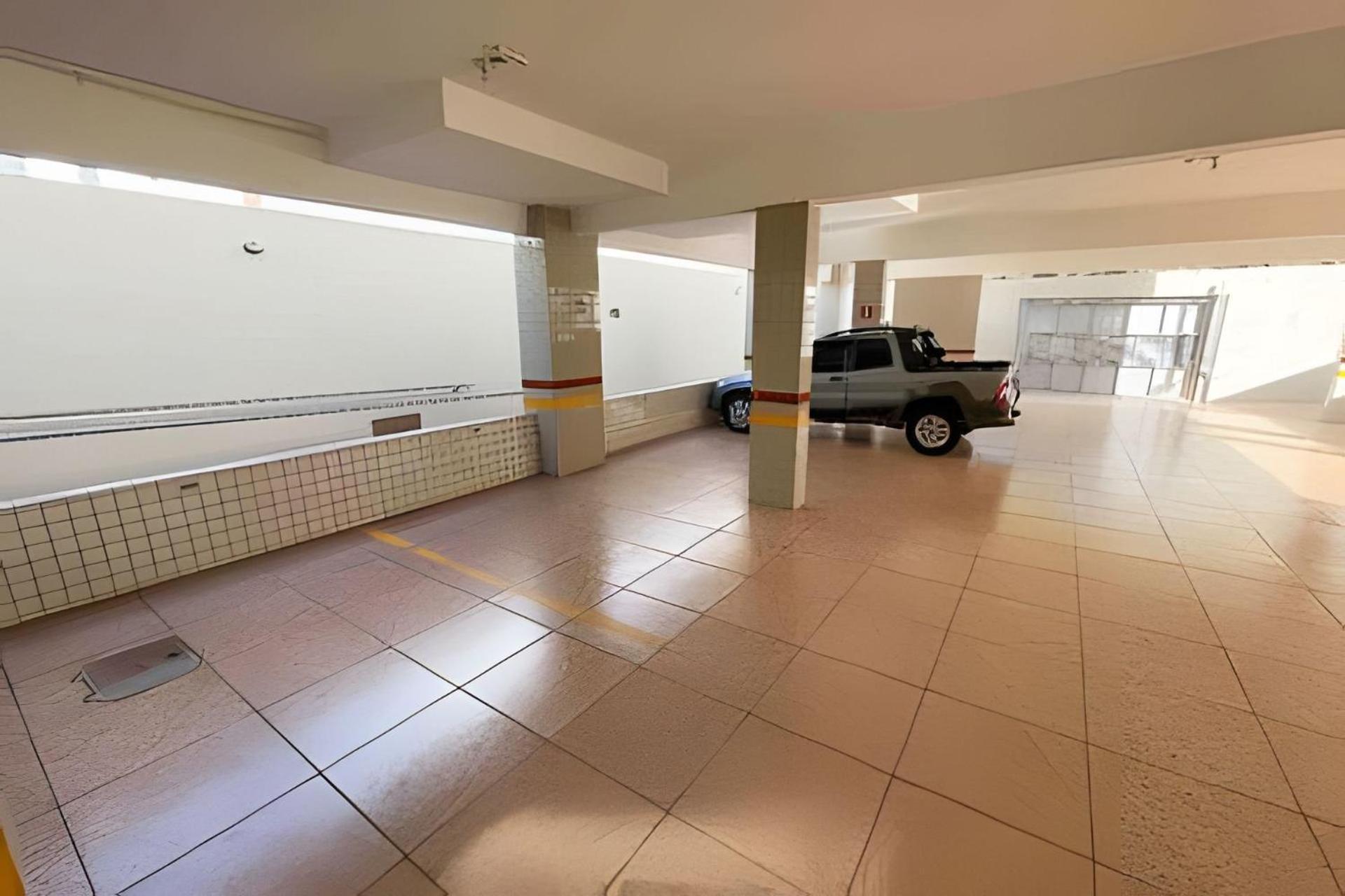 202- APARTAMENTO COMPLETO para até 5 HOSPEDES Patos de Minas Esterno foto